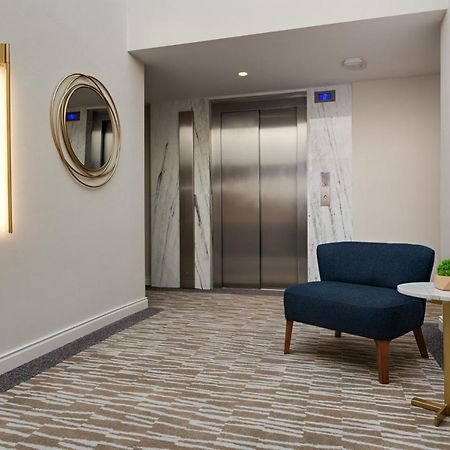 Gleam Collection Hotel Istanbul Exterior photo The elevator lobby