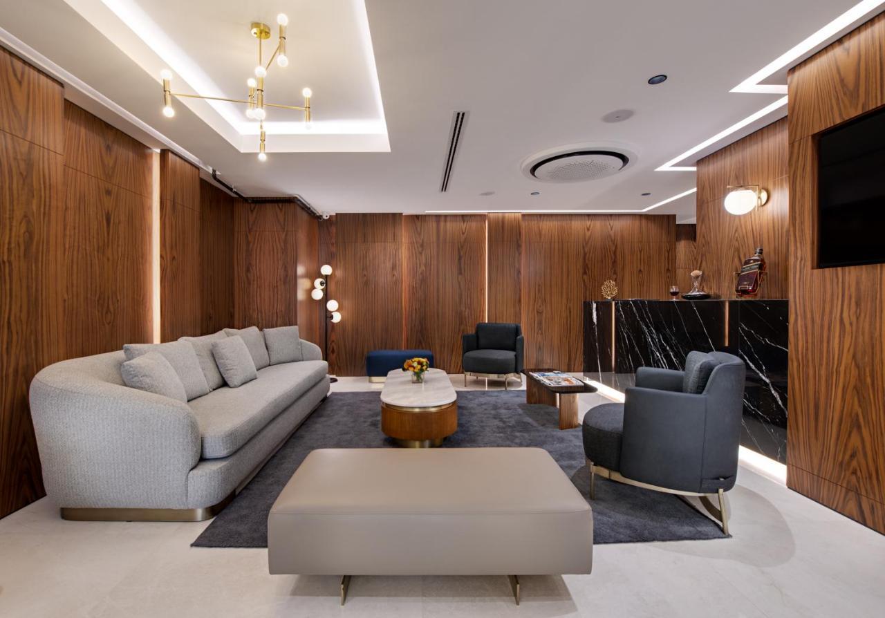Gleam Collection Hotel Istanbul Exterior photo The lounge at the airport