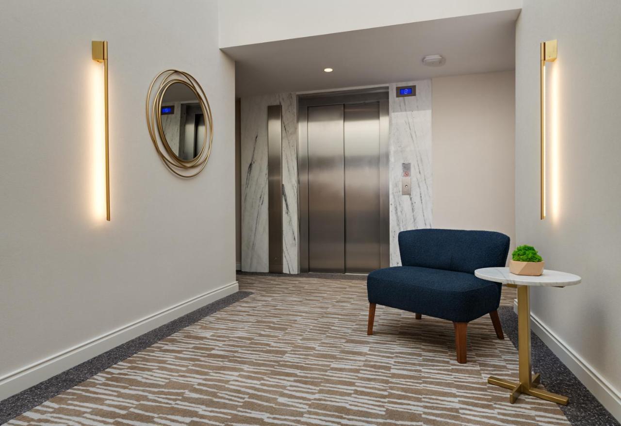 Gleam Collection Hotel Istanbul Exterior photo The elevator lobby